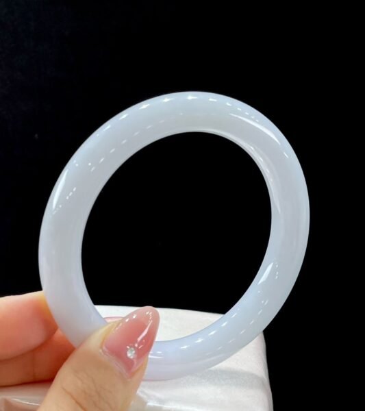 Các Tiêu Chí Đánh Giá Phỉ Thuý Tổng Thể Bạn Cần Biết
